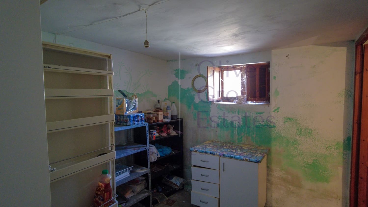 10 soveværelse Finca/Landehus til salg i Villena - € 179.995 (Ref: 8888961)