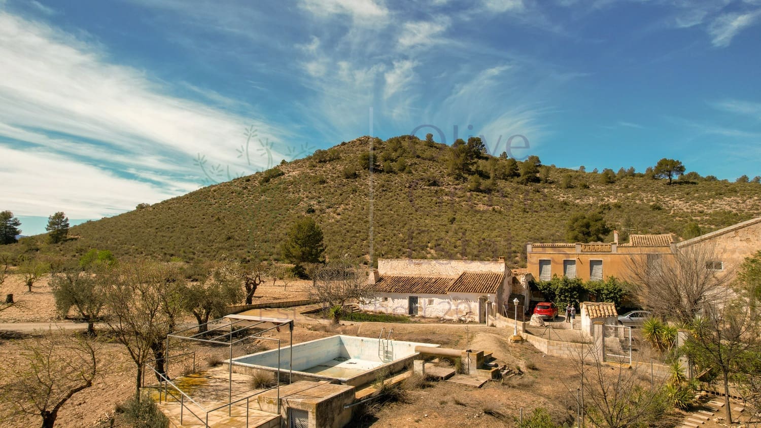 10 soveværelse Finca/Landehus til salg i Villena - € 179.995 (Ref: 8888961)