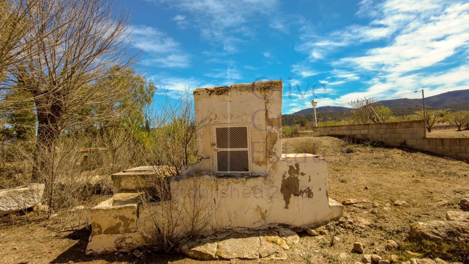 10 soveværelse Finca/Landehus til salg i Villena - € 179.995 (Ref: 8888961)