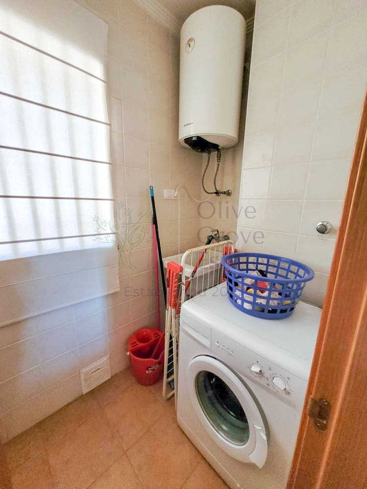 2 bedroom Finca/Country House for sale in Ubeda - € 99,500 (Ref: 8904054)