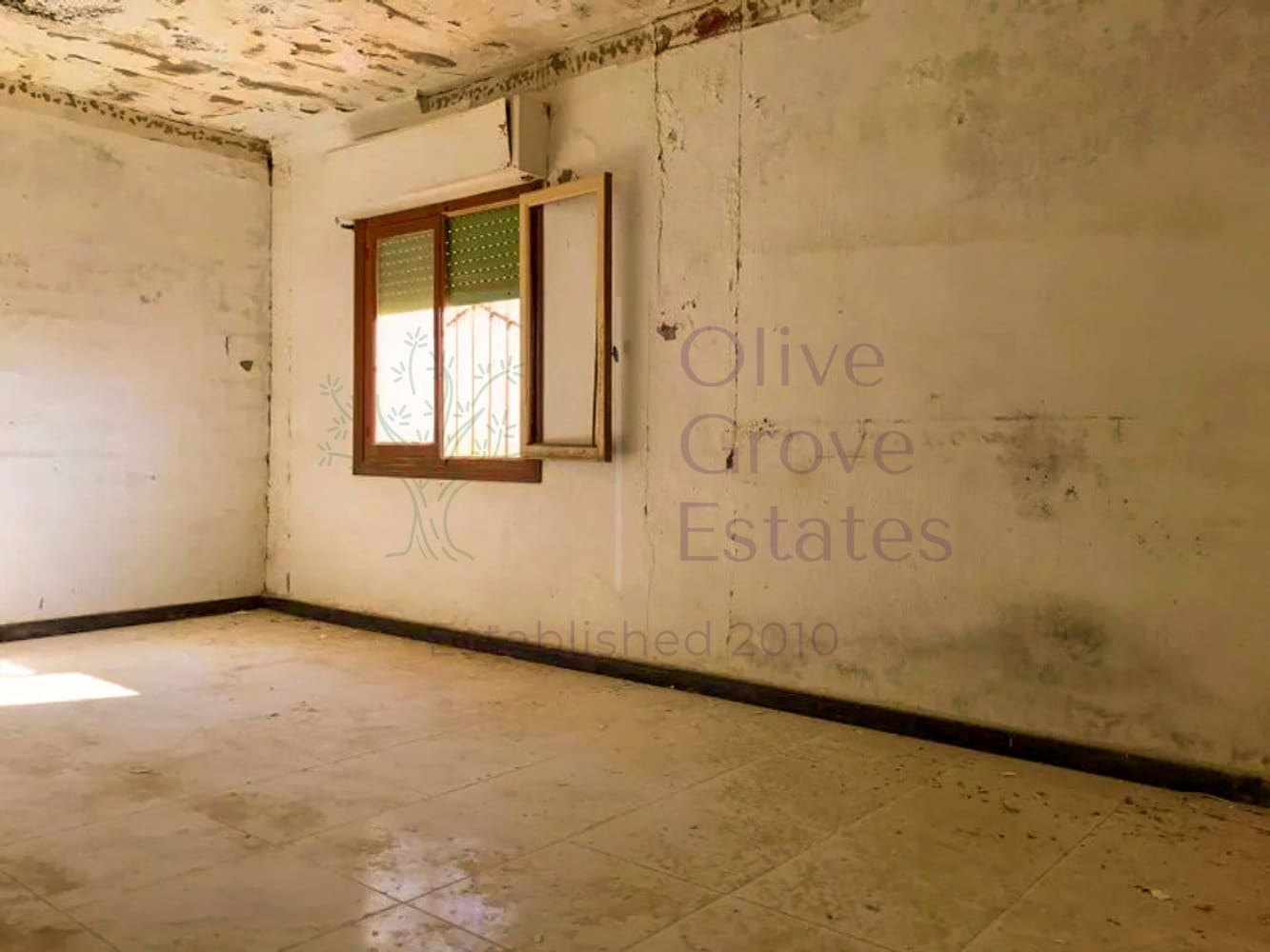 7 soveværelse Finca/Landehus til salg i Salinas - € 119.995 (Ref: 8910688)