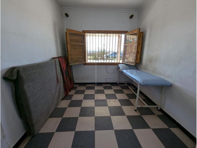 4 soveværelse Finca/Landehus til salg i Caudete - € 74.950 (Ref: 8914531)