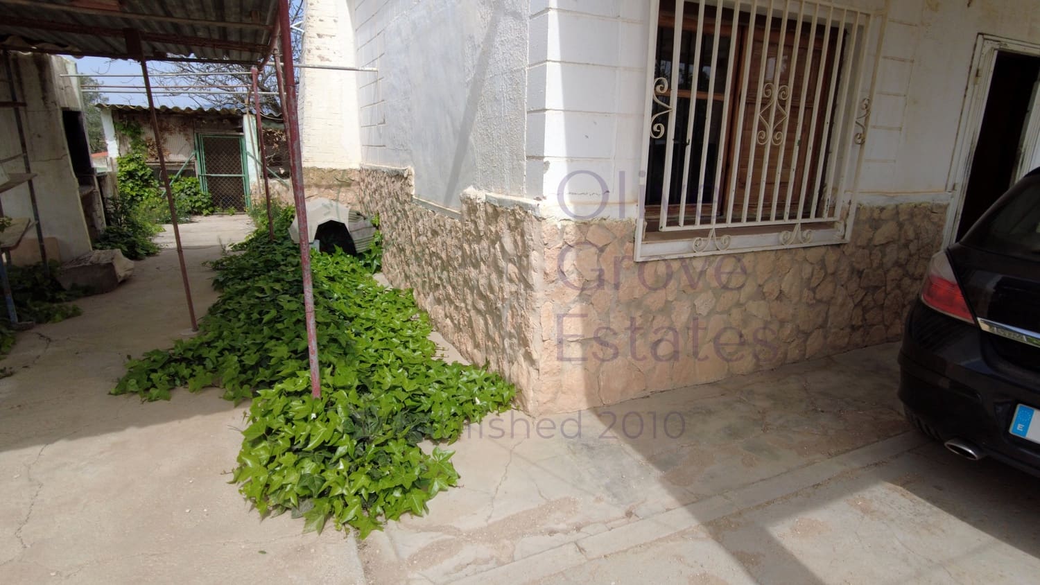 4 bedroom Finca/Country House for sale in Caudete - € 74,950 (Ref: 8914531)