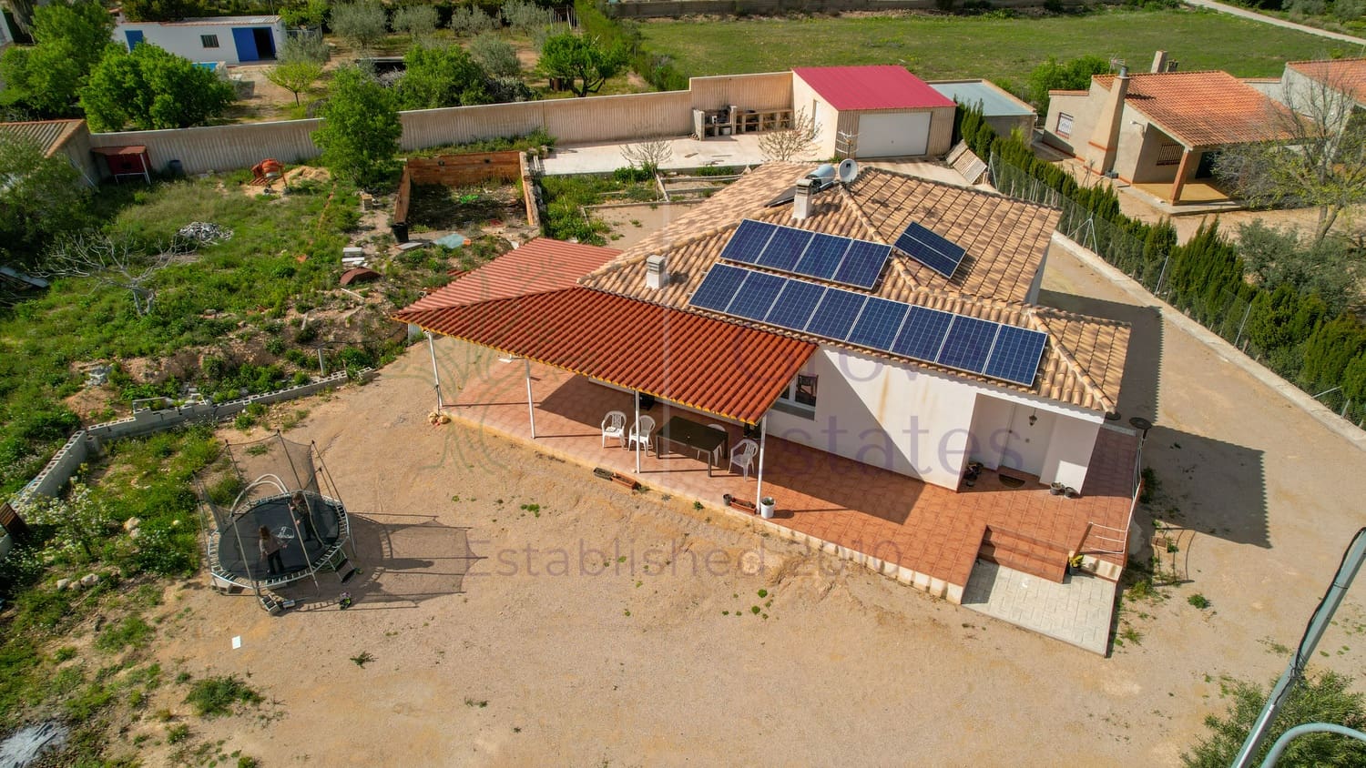 4 slaapkamer Villa te koop in Caudete - € 209.995 (Ref: 8916321)