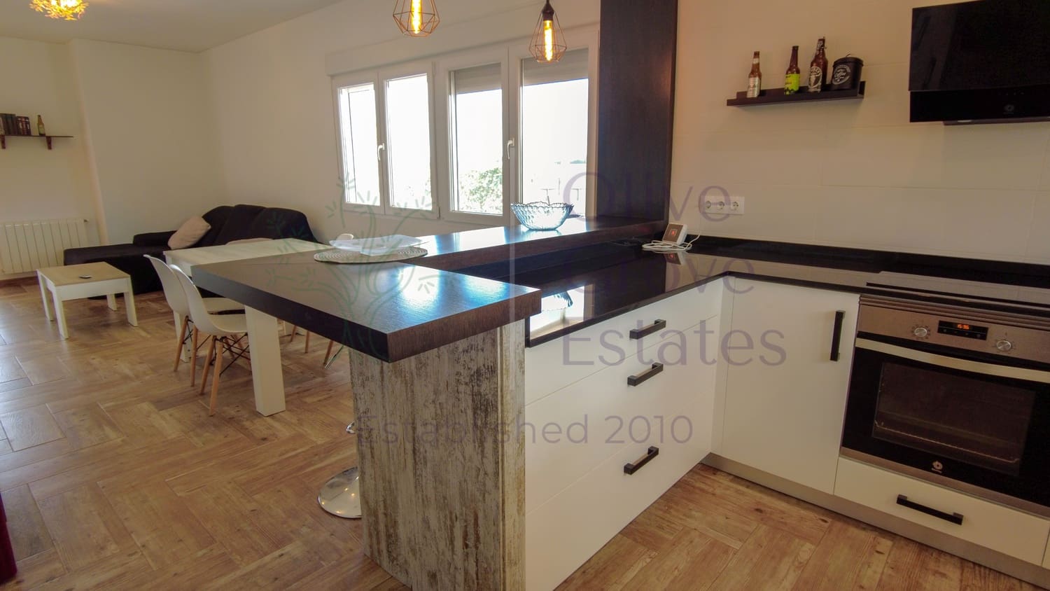 4 slaapkamer Villa te koop in Caudete - € 209.995 (Ref: 8916321)