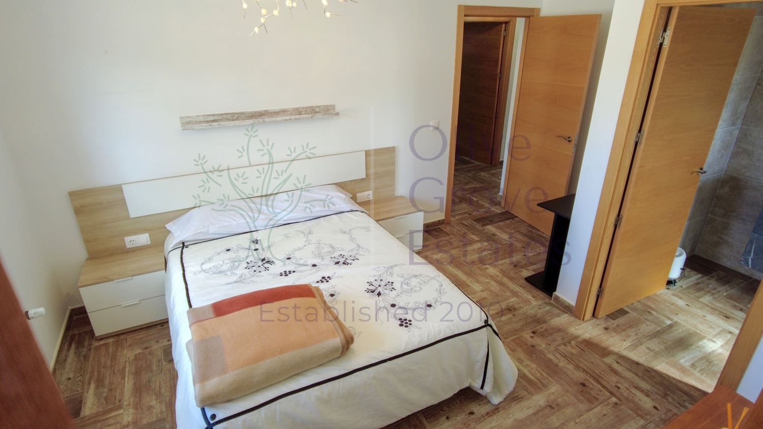 4 slaapkamer Villa te koop in Caudete - € 209.995 (Ref: 8916321)