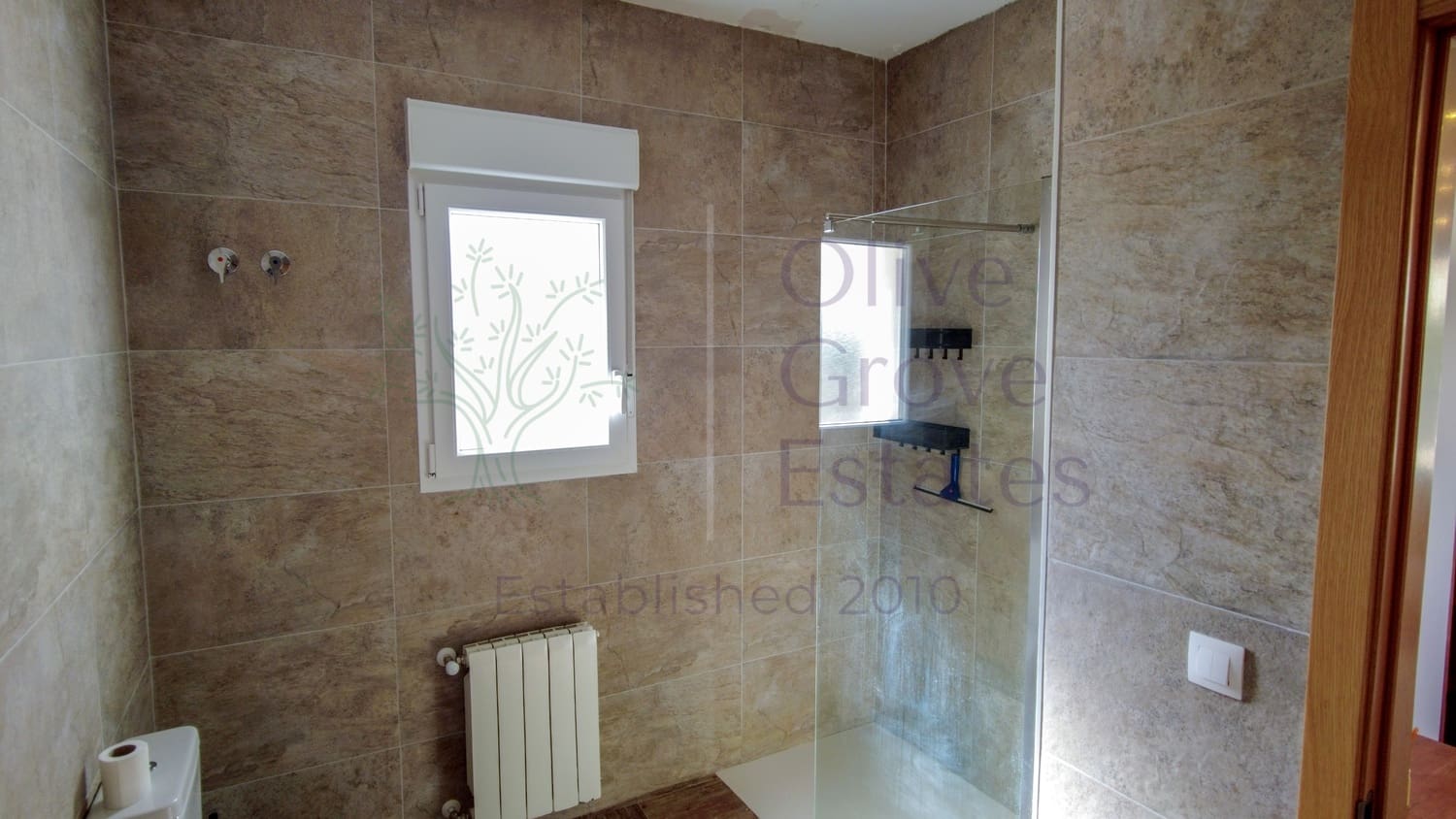 4 slaapkamer Villa te koop in Caudete - € 209.995 (Ref: 8916321)