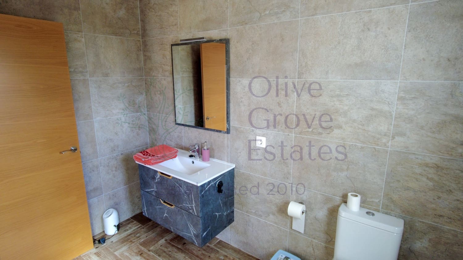 4 slaapkamer Villa te koop in Caudete - € 209.995 (Ref: 8916321)