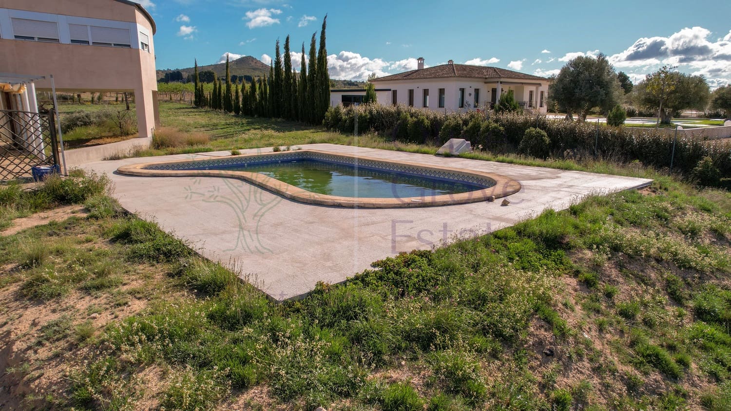 7 soveværelse Villa til salg i Yecla - € 419.950 (Ref: 8931001)
