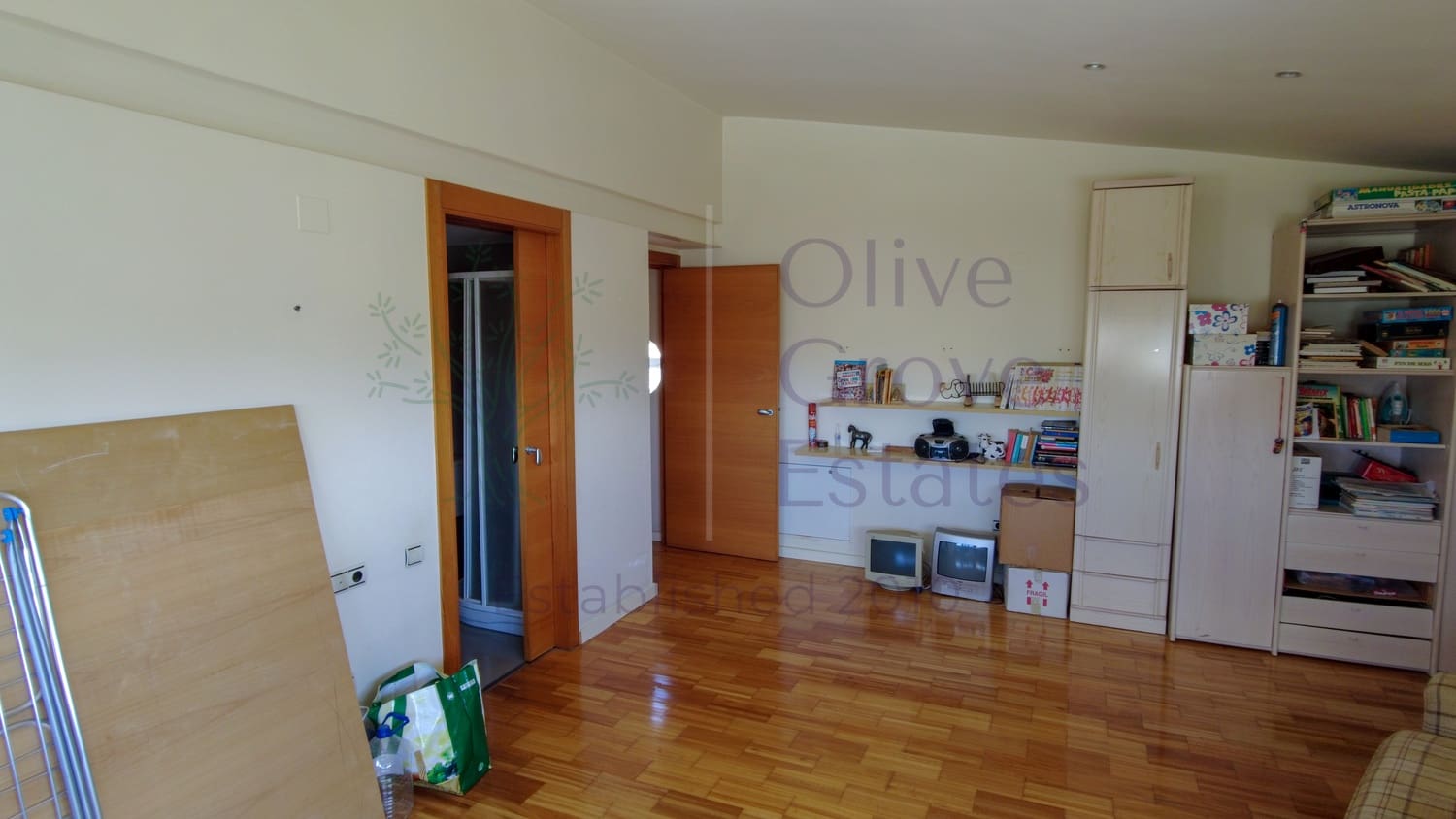 7 soveværelse Villa til salg i Yecla - € 419.950 (Ref: 8931001)