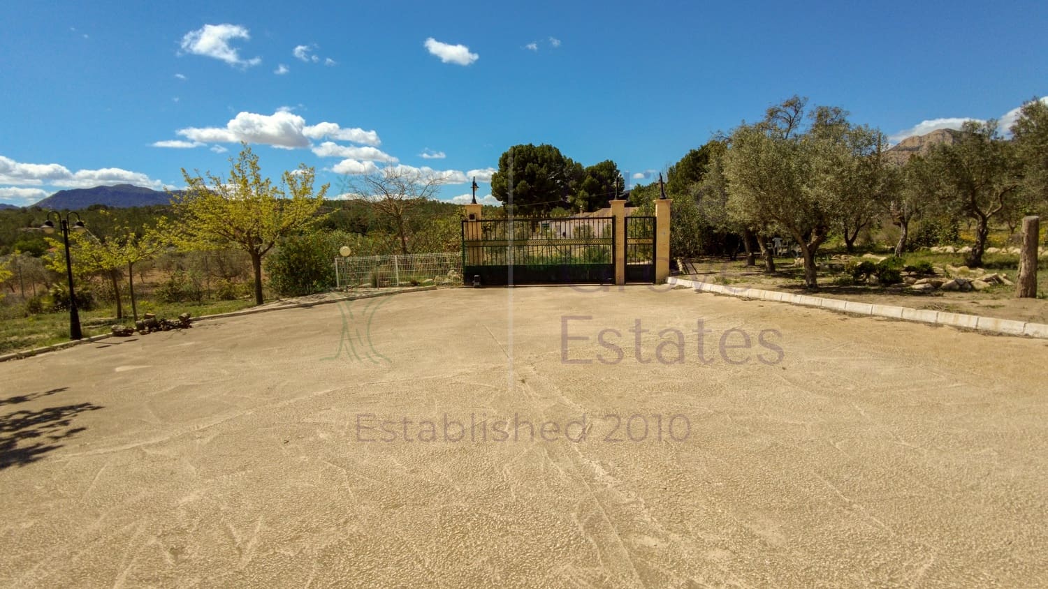 4 quarto Quinta/Casa Rural para venda em Sax - 349 950 € (Ref: 8938220)