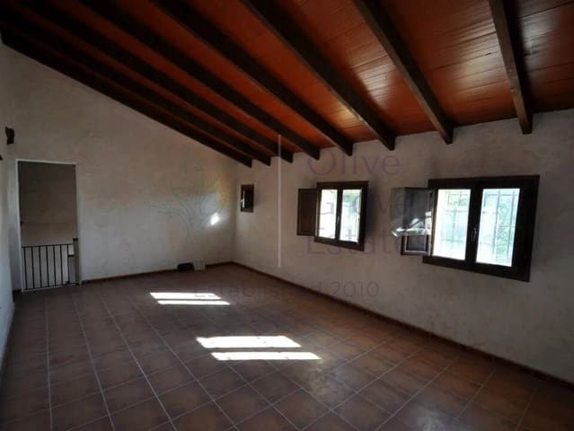 5 soveværelse Finca/Landehus til salg i La Zarza, Jumilla - € 125.000 (Ref: 8940965)