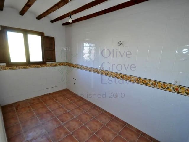 5 soveværelse Finca/Landehus til salg i La Zarza, Jumilla - € 125.000 (Ref: 8940965)