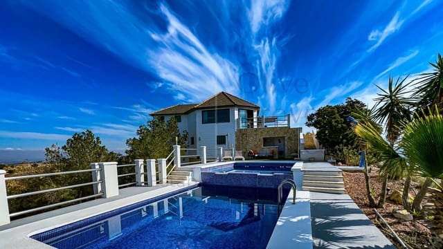 5 sypialnia Willa na sprzedaż w Desamparados - Hurchillo - Torremendo, Orihuela - 449 000 € (Ref: 8949834)