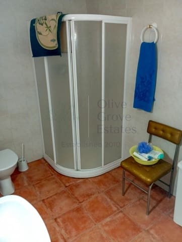 3 makuuhuone Huvila myytävänä paikassa Yecla - 169 950 € (Ref: 8953411)