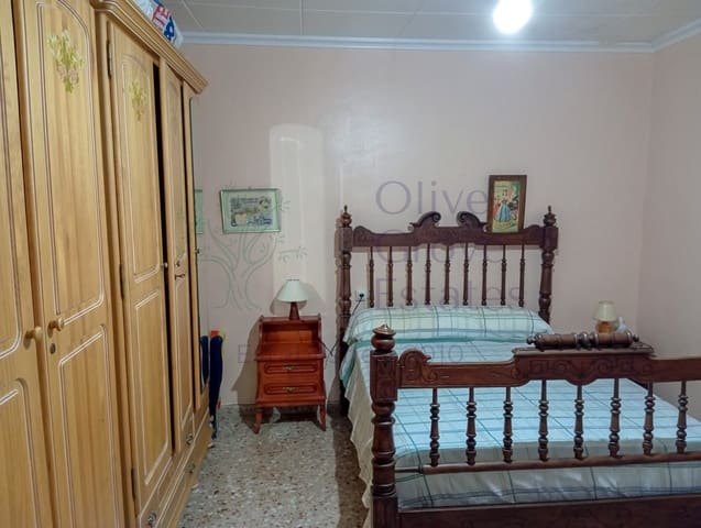 3 makuuhuone Huvila myytävänä paikassa Yecla - 169 950 € (Ref: 8953411)