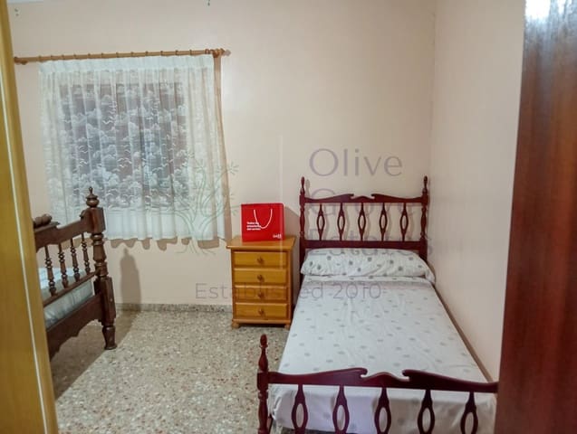 3 makuuhuone Huvila myytävänä paikassa Yecla - 169 950 € (Ref: 8953411)