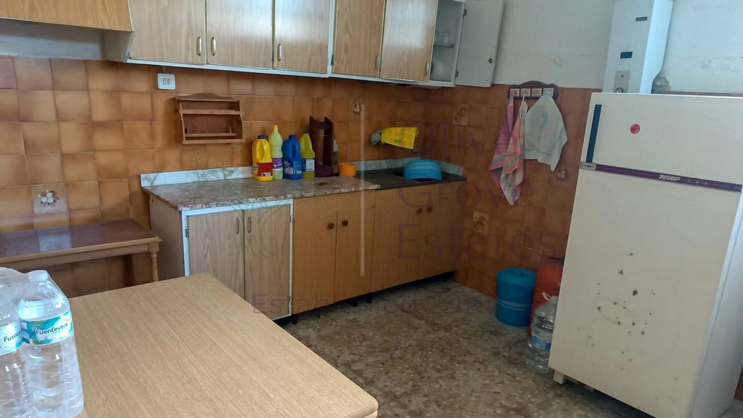 6 soverom Finca/Herregård til salgs i Yecla - € 79 000 (Ref: 8953774)