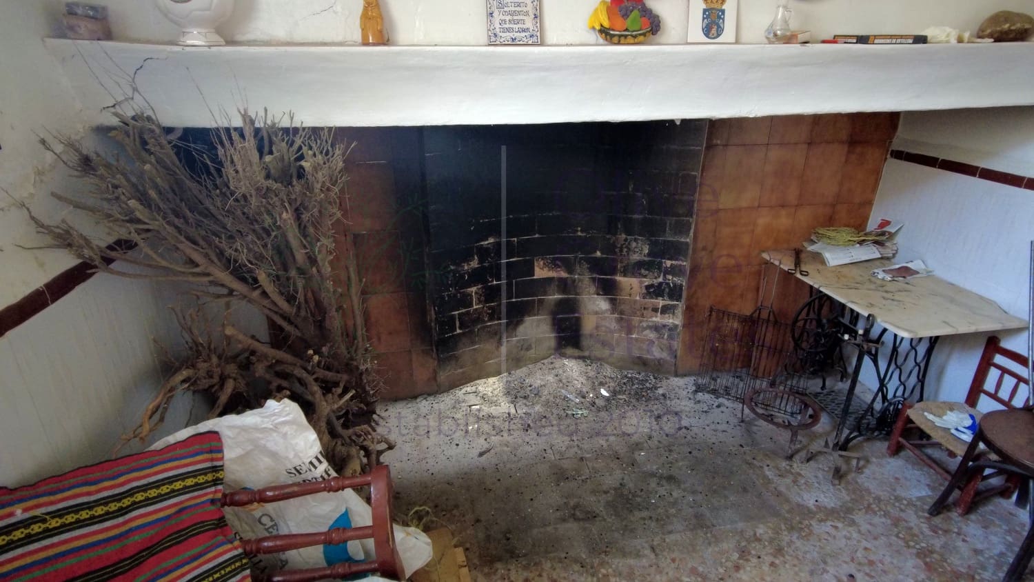 6 soverom Finca/Herregård til salgs i Yecla - € 79 000 (Ref: 8953774)