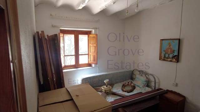 6 soverom Finca/Herregård til salgs i Yecla - € 79 000 (Ref: 8953774)