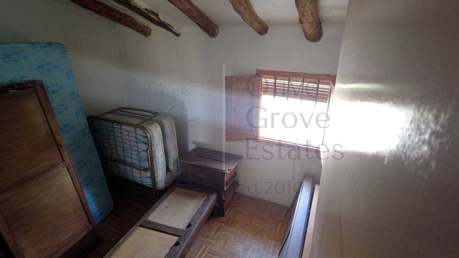 6 soverom Finca/Herregård til salgs i Yecla - € 79 000 (Ref: 8953774)