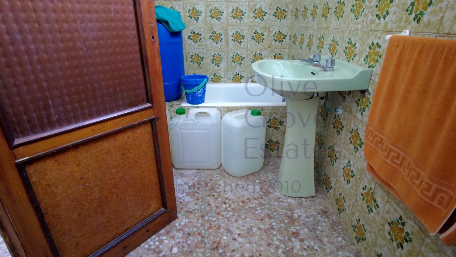 6 soverom Finca/Herregård til salgs i Yecla - € 79 000 (Ref: 8953774)