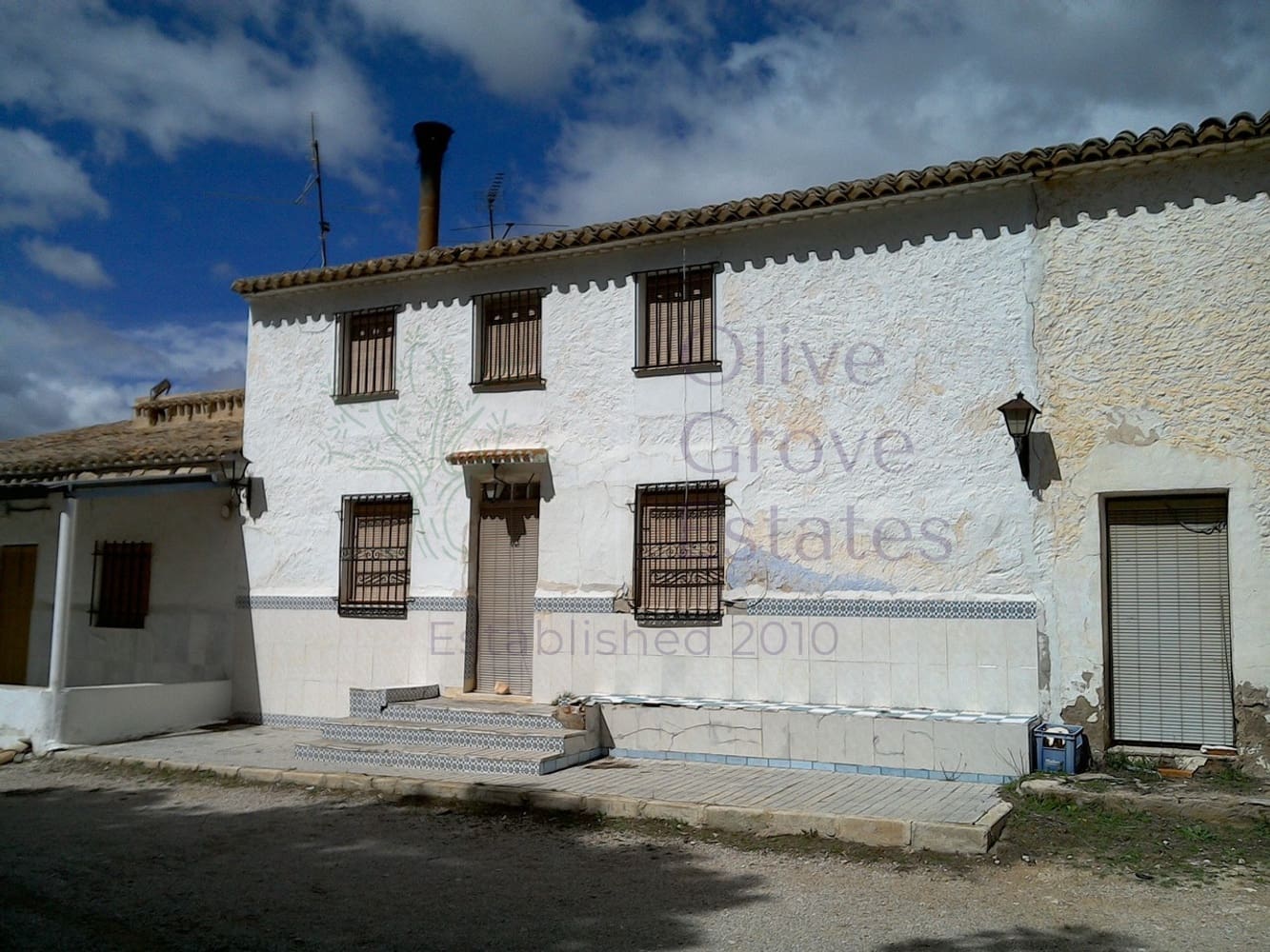6 soverom Finca/Herregård til salgs i Yecla - € 79 000 (Ref: 8953774)