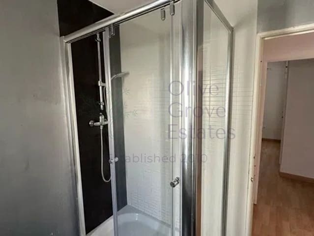 3 makuuhuone Huoneisto myytävänä paikassa Caudete - 64 995 € (Ref: 9000653)