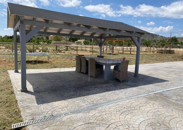 3 bedroom Finca/Country House for sale in Monóvar / Monóver - € 299,950 (Ref: 9005440)