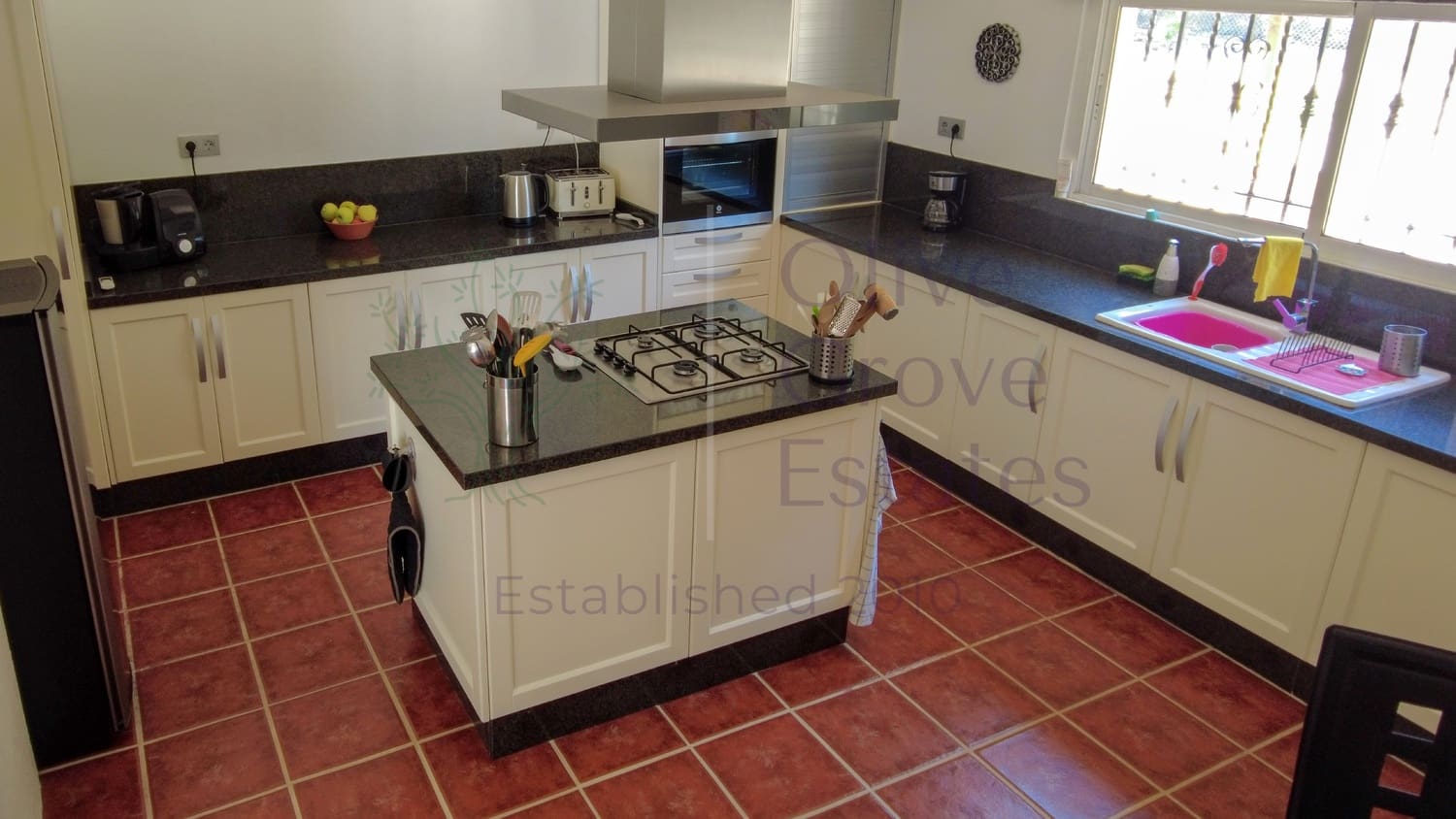 4 soveværelse Finca/Landehus til salg i Sax - € 315.000 (Ref: 9008293)