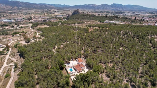 4 slaapkamer Finca/Landhuis te koop in Sax - € 315.000 (Ref: 9008293)