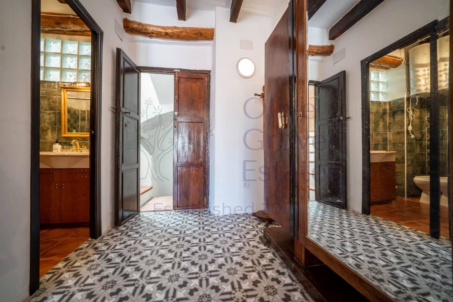 8 soveværelse Byhus til salg i Cocentaina - € 299.950 (Ref: 9038304)