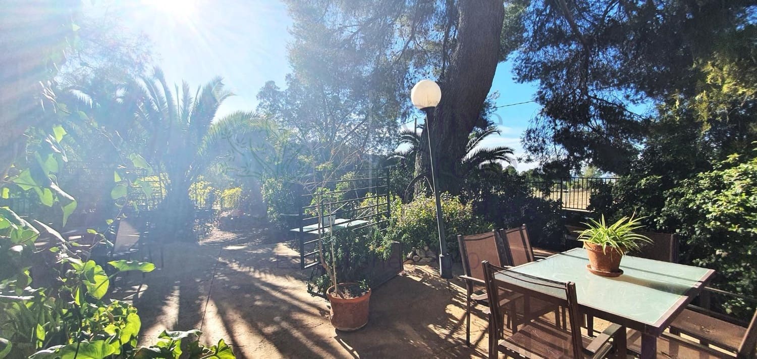 12 soveværelse Finca/Landehus til salg i Petrel / Petrer - € 700.000 (Ref: 9060040)