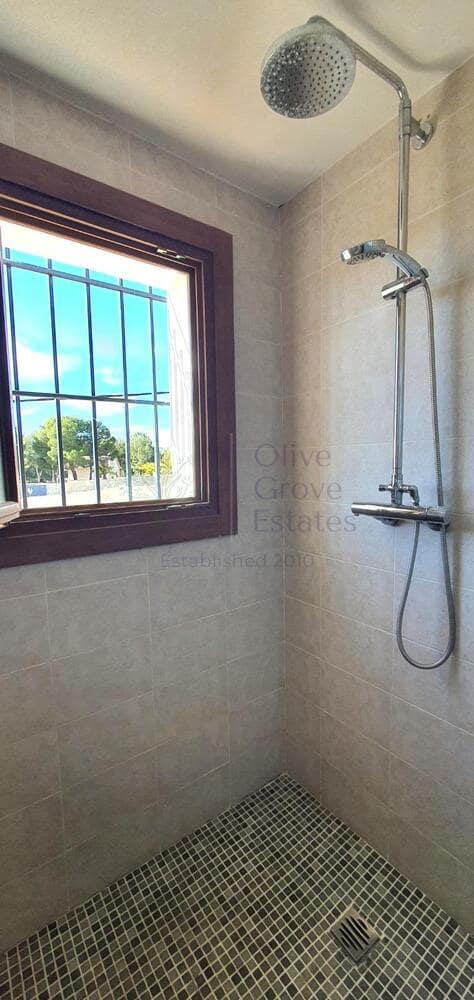 12 soveværelse Finca/Landehus til salg i Petrel / Petrer - € 700.000 (Ref: 9060040)