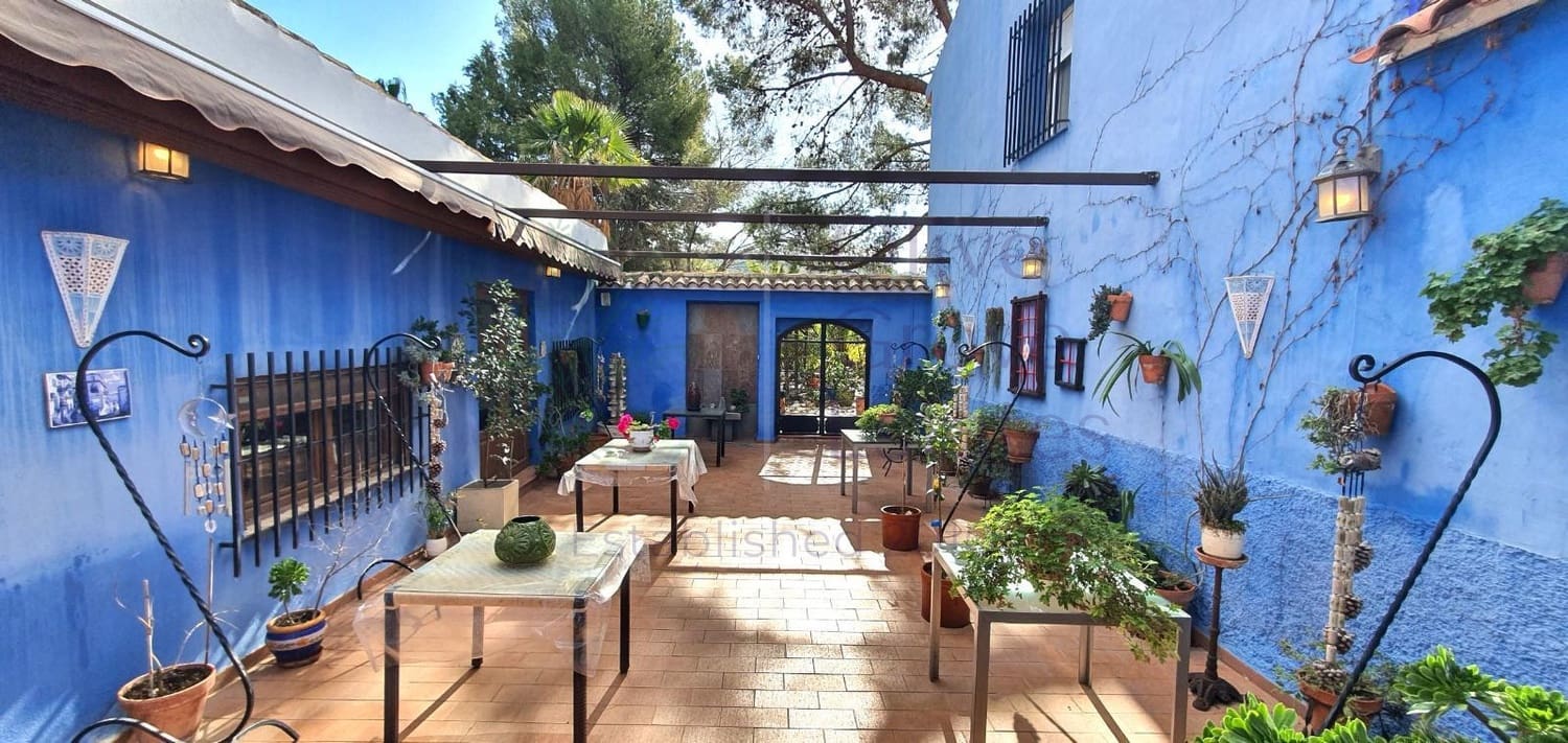 12 soveværelse Finca/Landehus til salg i Petrel / Petrer - € 700.000 (Ref: 9060040)