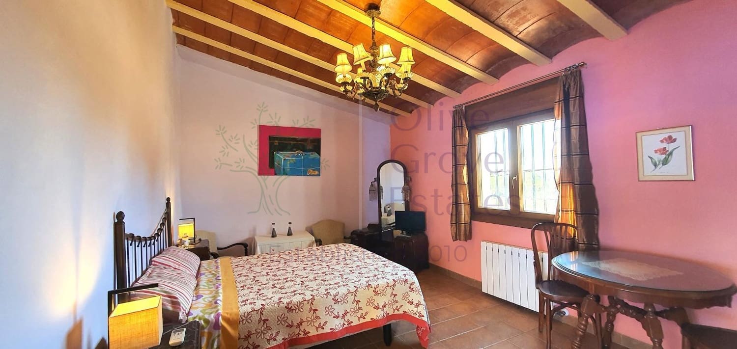 12 soveværelse Finca/Landehus til salg i Petrel / Petrer - € 700.000 (Ref: 9060040)