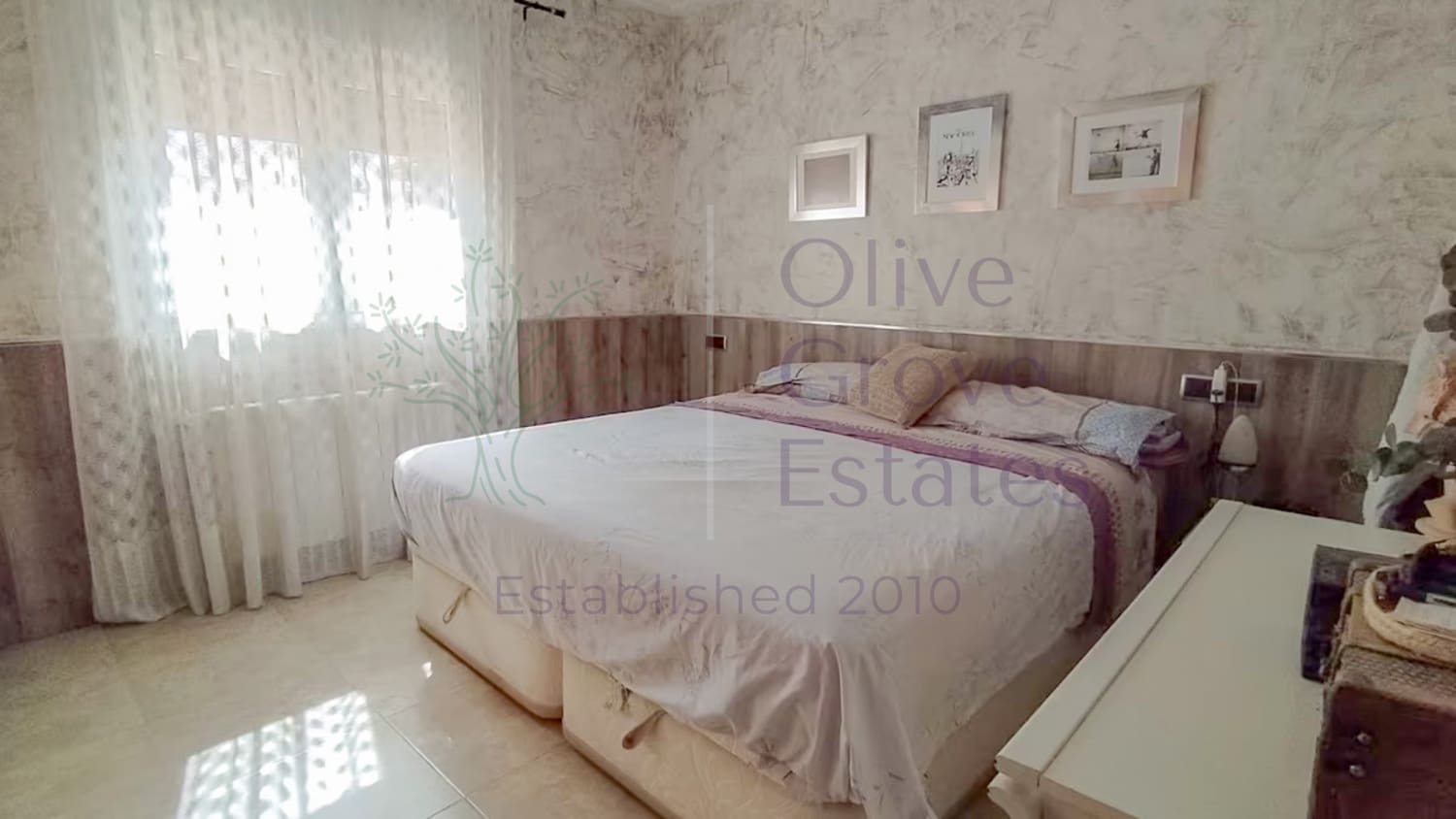 8 sypialnia Dom na sprzedaż w Sax - 414 000 € (Ref: 9086439)