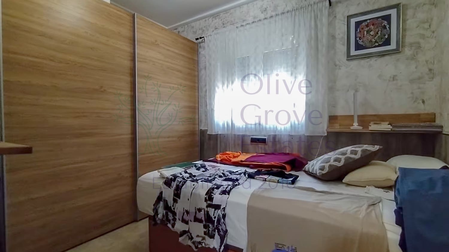 8 sypialnia Dom na sprzedaż w Sax - 414 000 € (Ref: 9086439)