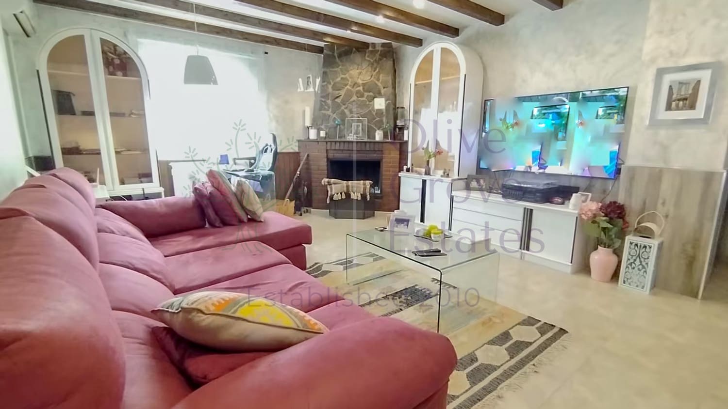 8 sypialnia Dom na sprzedaż w Sax - 414 000 € (Ref: 9086439)