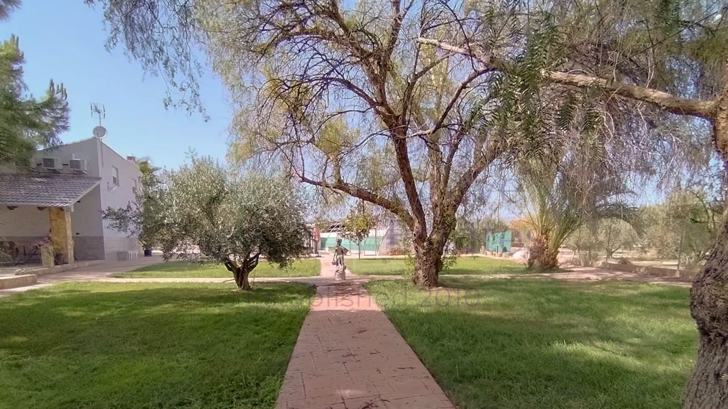 8 sypialnia Dom na sprzedaż w Sax - 414 000 € (Ref: 9086439)