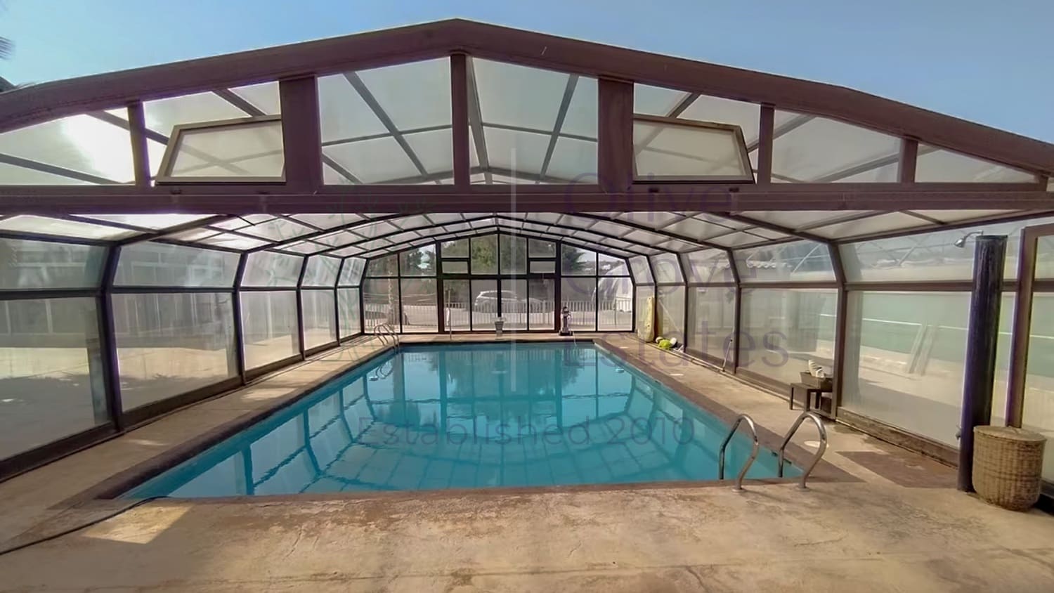 8 sypialnia Dom na sprzedaż w Sax - 414 000 € (Ref: 9086439)