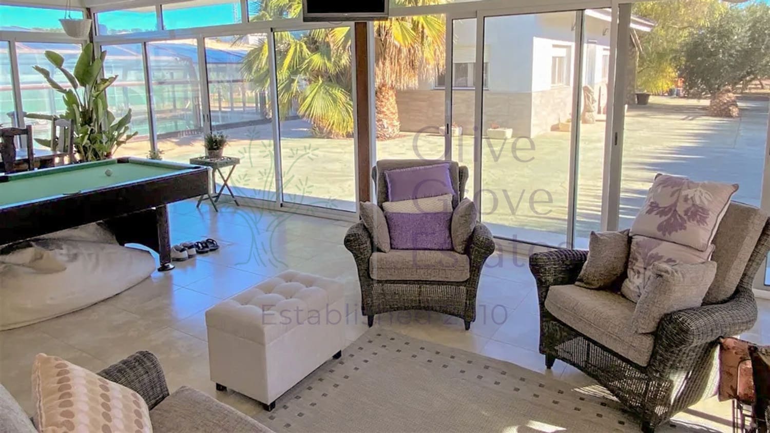 8 sypialnia Dom na sprzedaż w Sax - 414 000 € (Ref: 9086439)