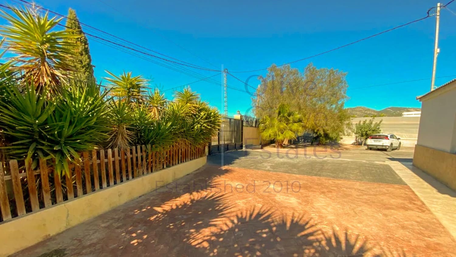 8 sypialnia Dom na sprzedaż w Sax - 414 000 € (Ref: 9086439)