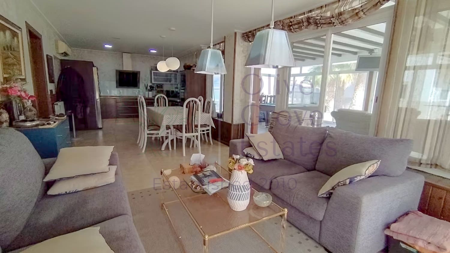 8 sypialnia Dom na sprzedaż w Sax - 414 000 € (Ref: 9086439)