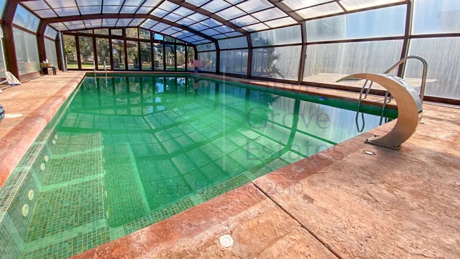 8 sypialnia Dom na sprzedaż w Sax - 414 000 € (Ref: 9086439)