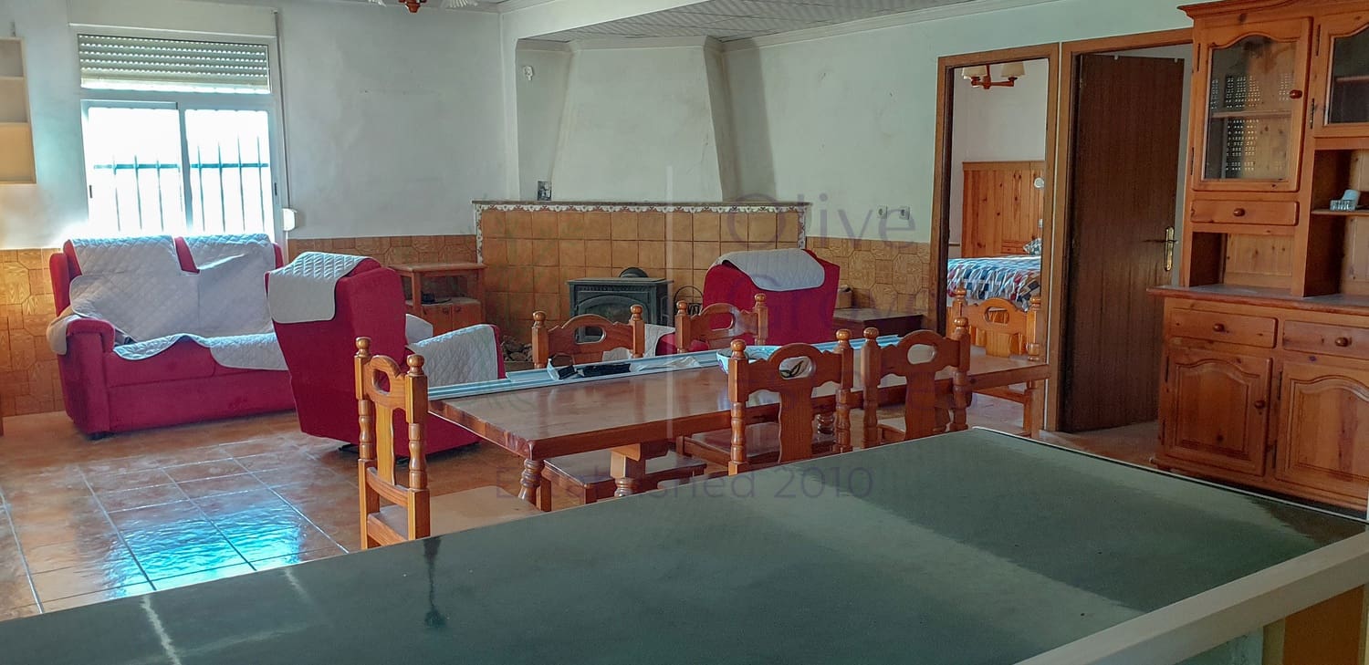 3 slaapkamer Villa te koop in Caudete - € 129.000 (Ref: 9094831)