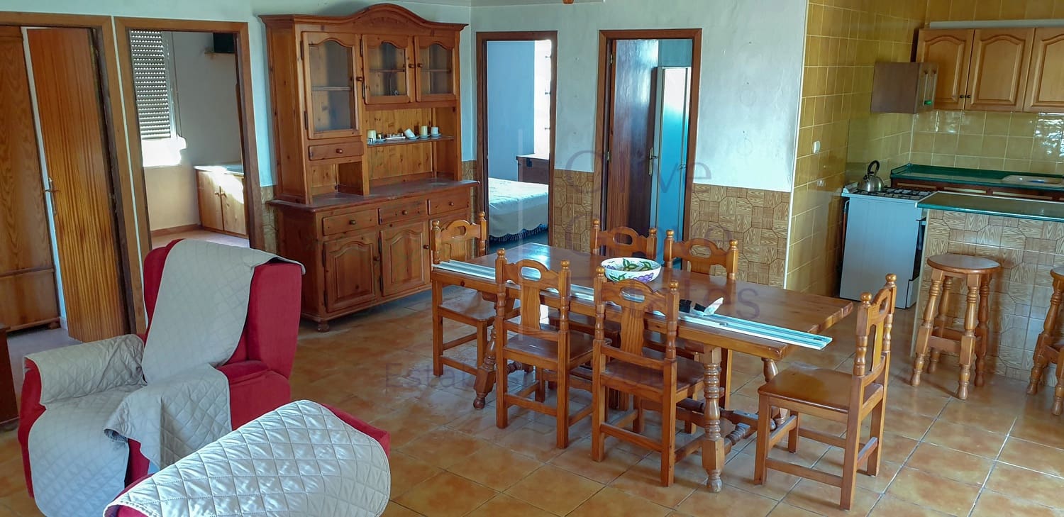 3 slaapkamer Villa te koop in Caudete - € 129.000 (Ref: 9094831)