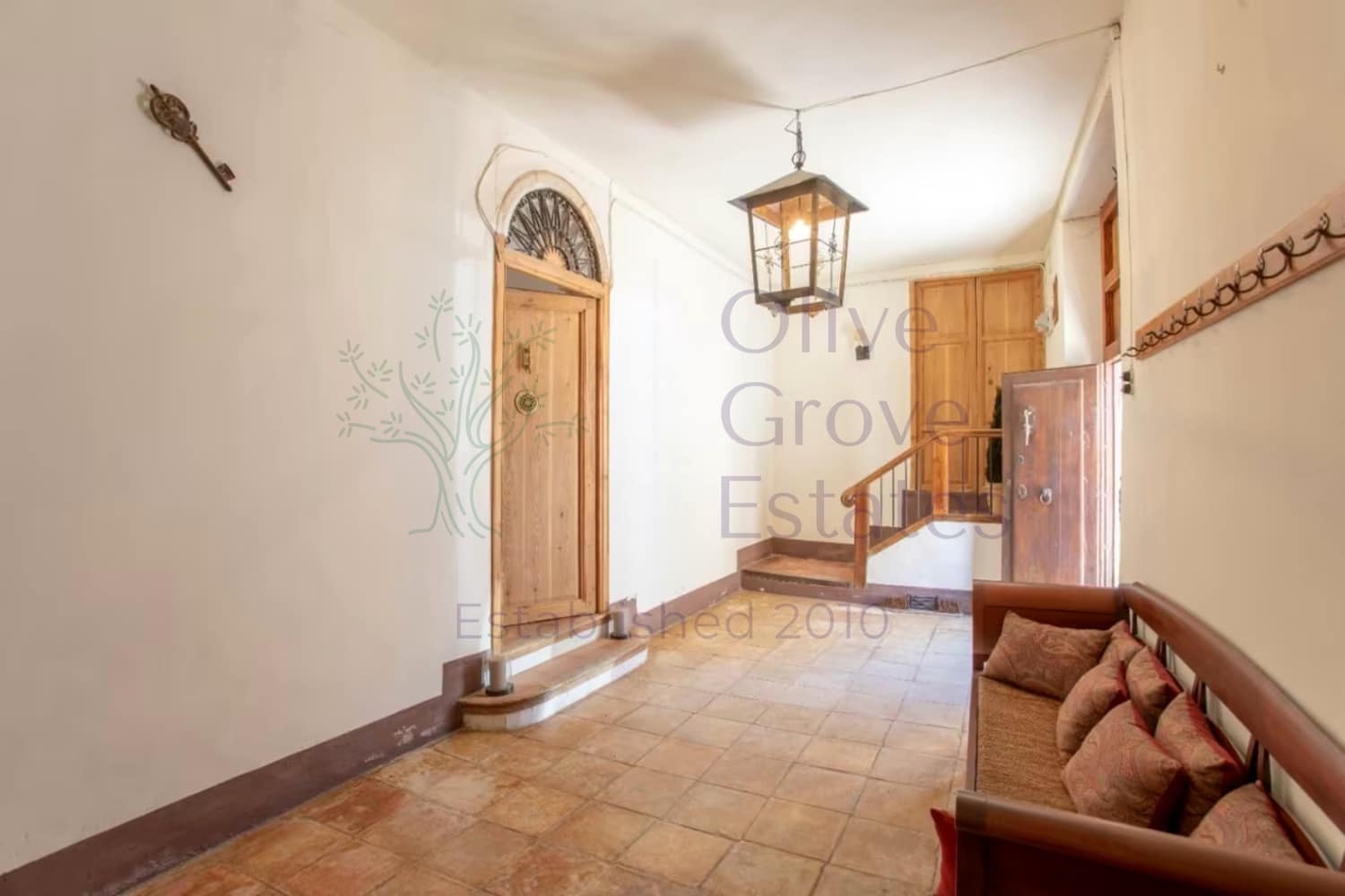 8 soveværelse Byhus til salg i Biar - € 495.000 (Ref: 9097377)