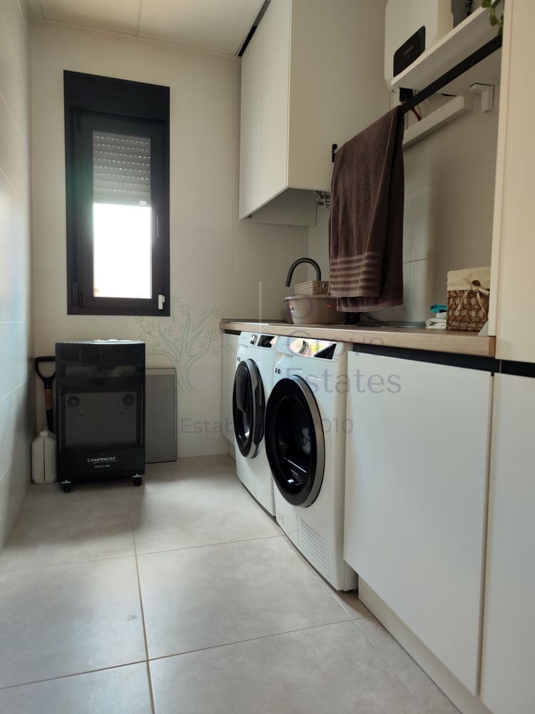 3 quarto Moradia para venda em Alicante cidade - 255 000 € (Ref: 9115384)