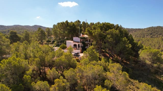 4 soverom Villa til salgs i Ibi med svømmebasseng - € 399 995 (Ref: 9159209)